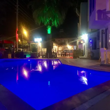 Nehir 公寓式酒店 费特希耶